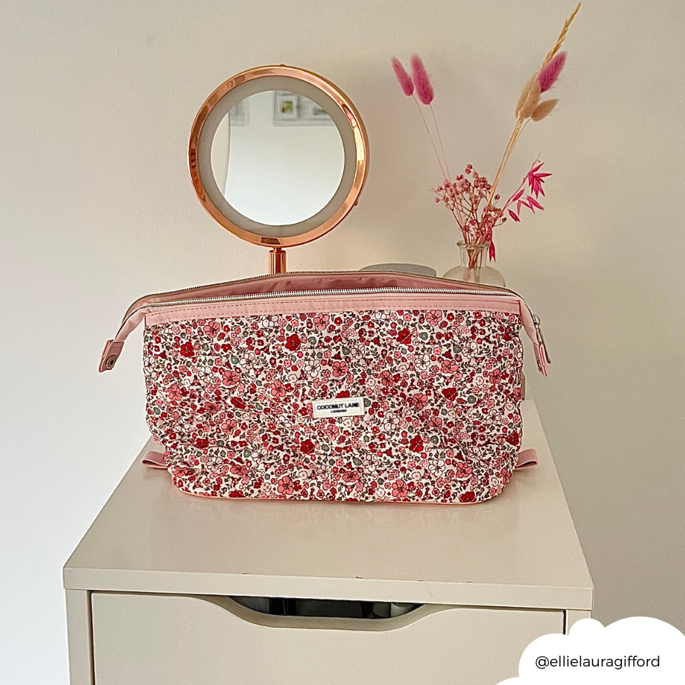 Magic Lifestyle Pouch - Quilted Cute Flowers