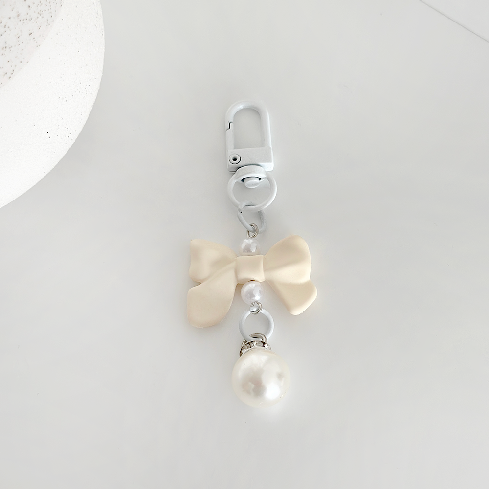Coquette Bow Keyring - Cream