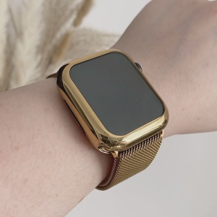 2-in-1 Metallic Apple Watch Case & Built-In Screen Protector - Gold