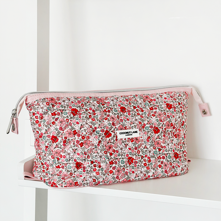 Magic Lifestyle Pouch - Quilted Cute Flowers