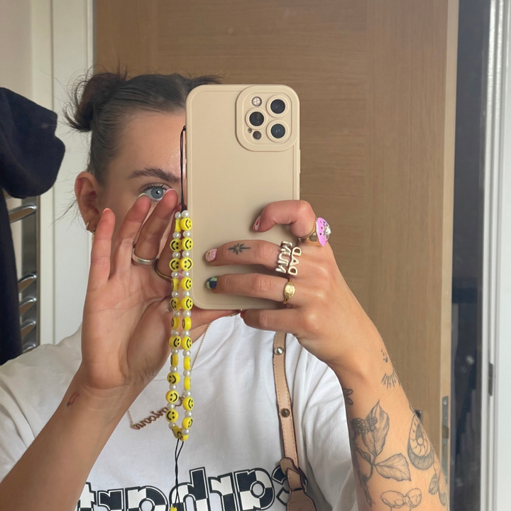 Beaded Phone Strap - Smiley Pearl