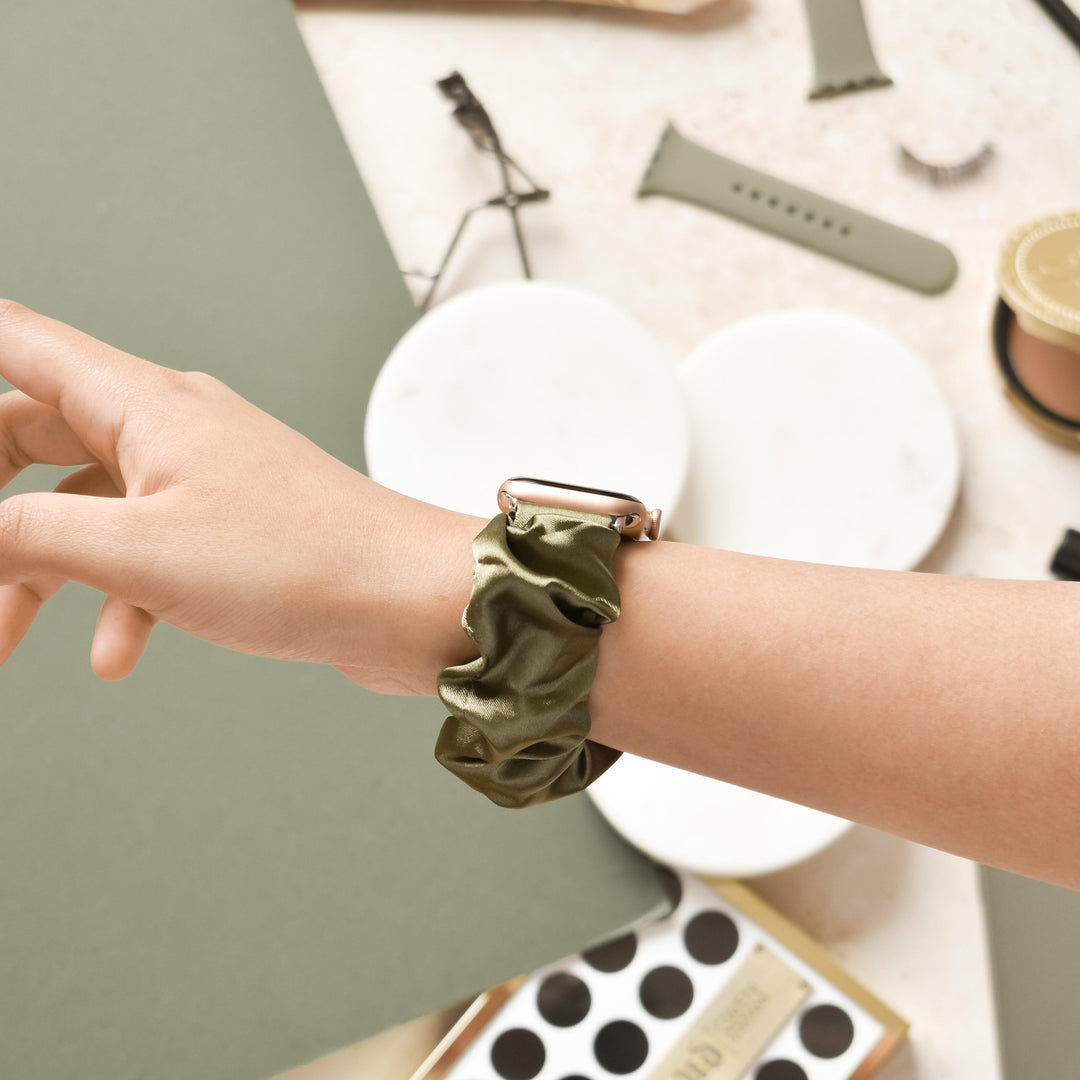 Satin-Green-Scrunchie-Apple-Watch-Strap-Band-Side